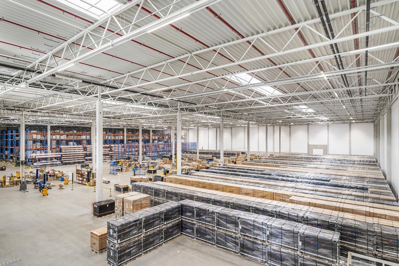 BedrijfsruimteaanRietgraaf 2 a<br/> inOosterhout