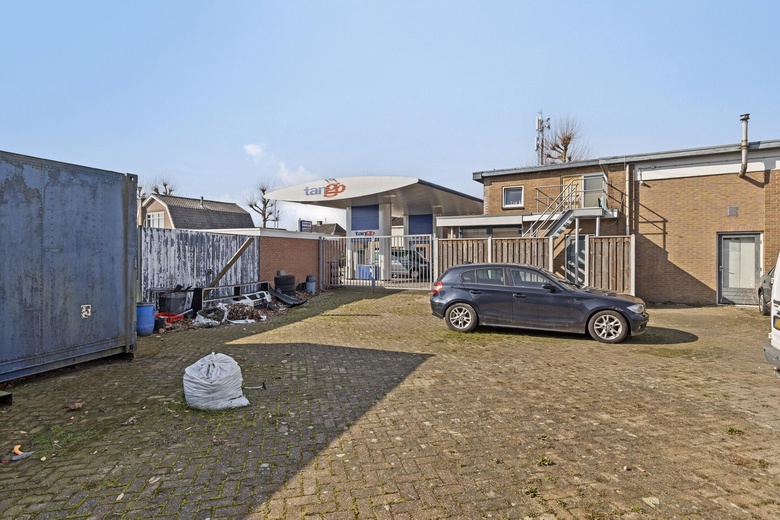 WinkelruimteaanOotmarsumsestraat 421<br/> inAlmelo