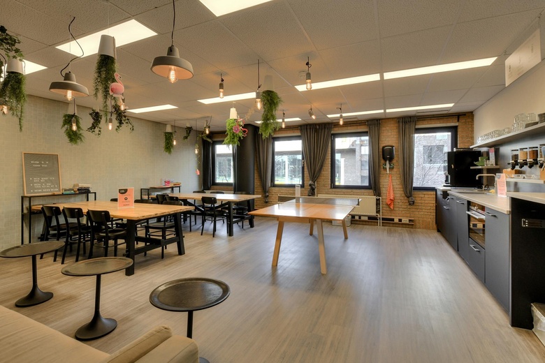 KantoorruimteaanStationsplein 3<br/> inBreda KantoorruimteaanStationsplein 3<br/> inBreda