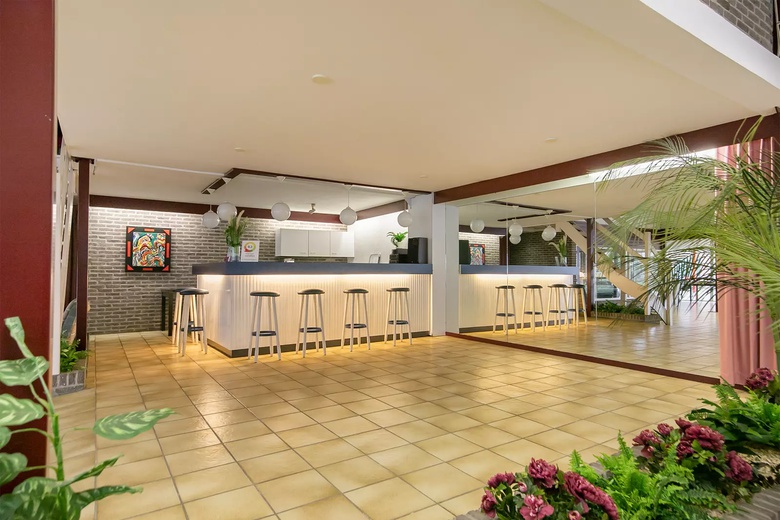 Bekijk foto 16 in  aan de  in 