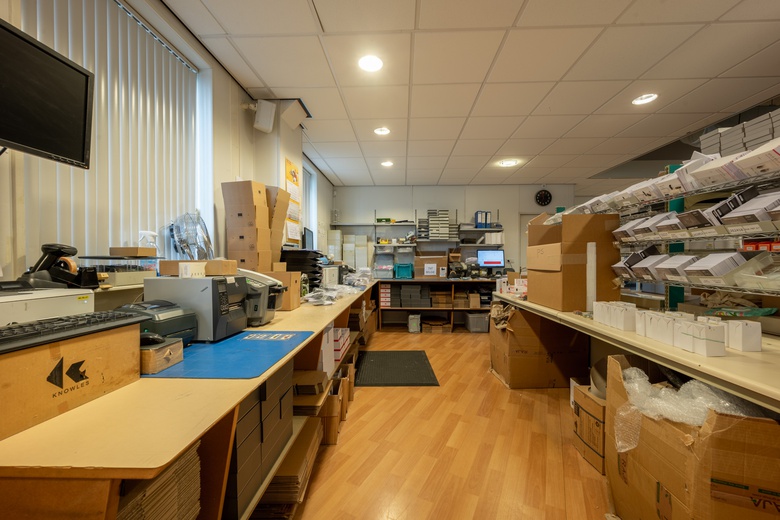 BedrijfsruimteaanKuiperij 5<br/> inAmstelveen BedrijfsruimteaanKuiperij 5<br/> inAmstelveen