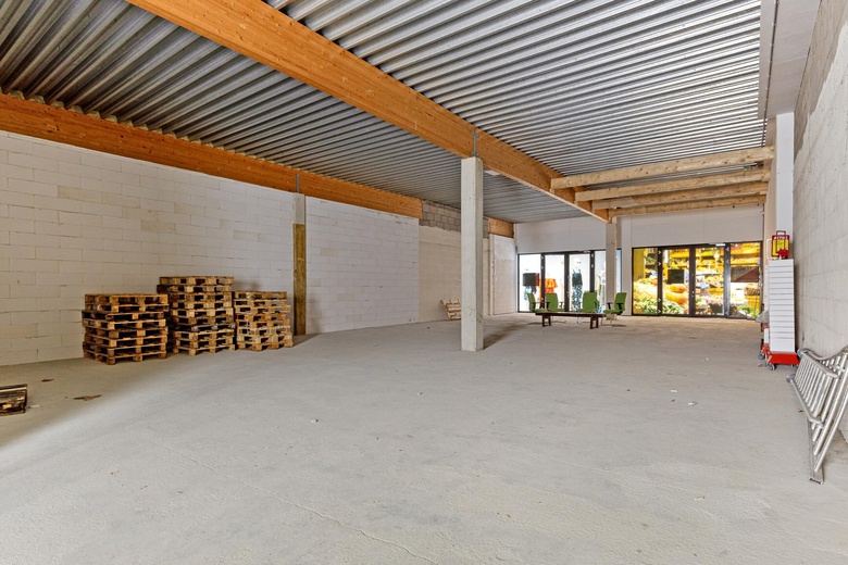 WinkelruimteaanVeldhoflanden 5 F<br/> inEnschede WinkelruimteaanVeldhoflanden 5 F<br/> inEnschede