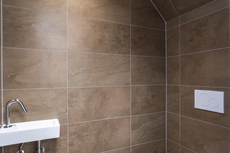 BedrijfsruimteaanEemmeerlaan 2 L<br/> inWeesp