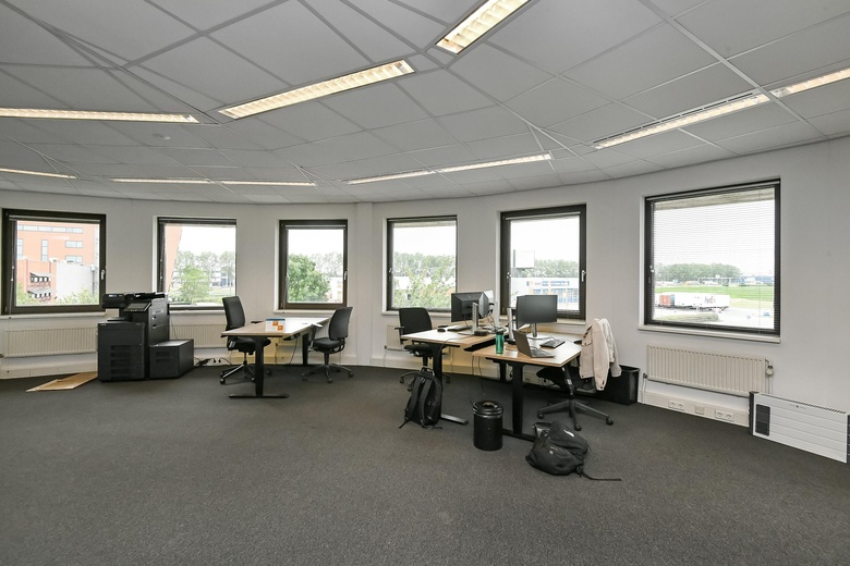 KantoorruimteaanImpact 60 b<br/> inDuiven