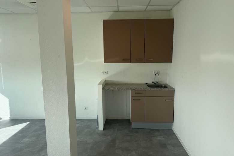 Kantoorruimte Alphen aan den Rijn - A. van Leeuwenhoekweg 38 B 14 - Foto 7