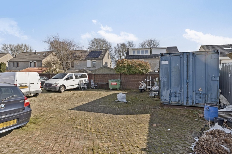 WinkelruimteaanOotmarsumsestraat 421<br/> inAlmelo
