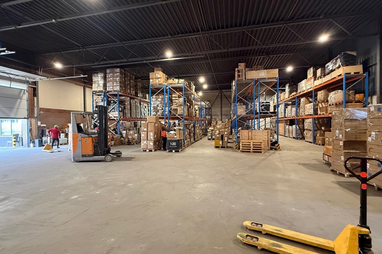 BedrijfsruimteaanRavenswade 130<br/> inNieuwegein