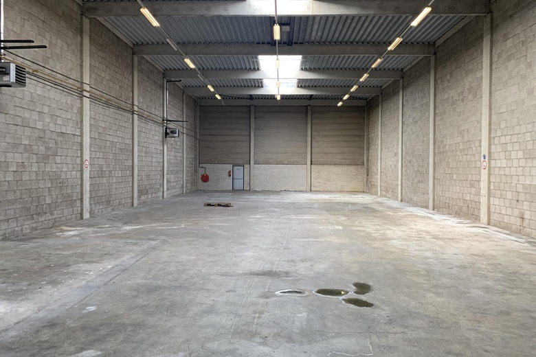 BedrijfsruimteaanSluispolderweg 2<br/> inZaandam BedrijfsruimteaanSluispolderweg 2<br/> inZaandam