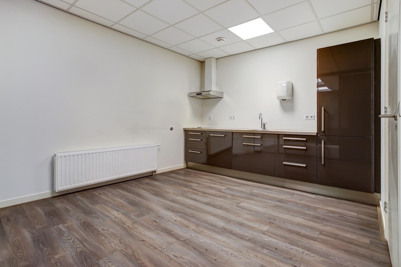 BedrijfsruimteaanInstallatieweg 15<br/> inHuizen