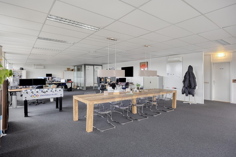 KantoorruimteaanOverwegwachter 6<br/> inRotterdam