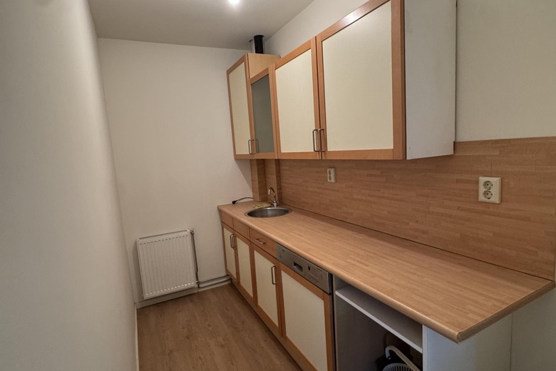BedrijfsruimteaanAmsterdamseweg 15 k<br/> inUithoorn BedrijfsruimteaanAmsterdamseweg 15 k<br/> inUithoorn