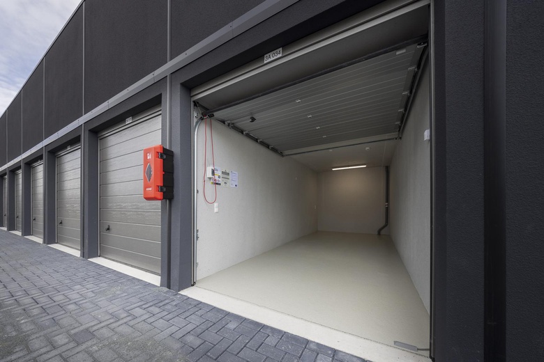 BedrijfsruimteaanGaragePark Sneek 0 ong<br/> inSneek BedrijfsruimteaanGaragePark Sneek 0 ong<br/> inSneek