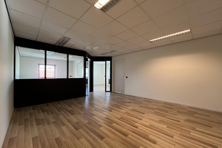 BedrijfsruimteaanIndustrieweg 18 1<br/> inHarderwijk