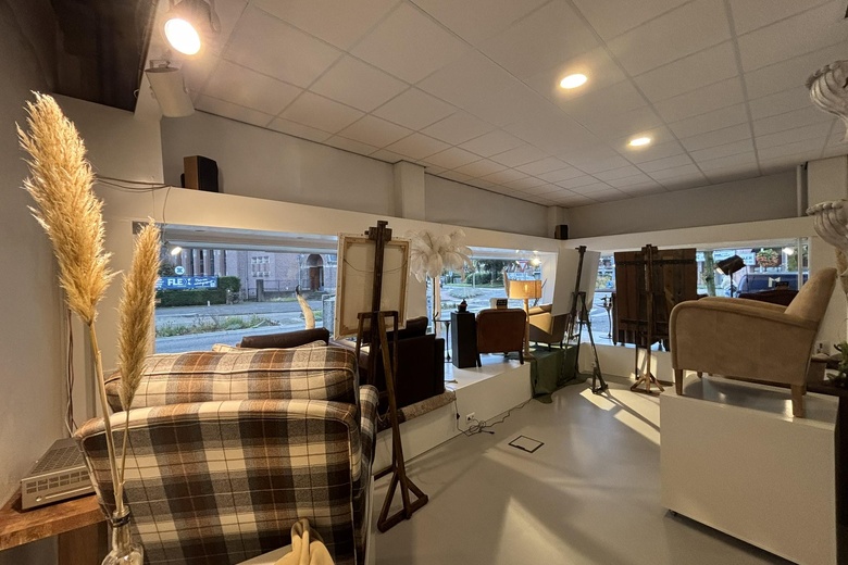 WinkelruimteaanDe Clinge 24<br/> inBussum WinkelruimteaanDe Clinge 24<br/> inBussum