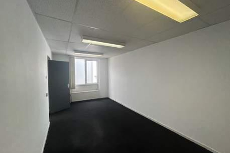KantoorruimteaanIndustrieweg 14<br/> inZoetermeer KantoorruimteaanIndustrieweg 14<br/> inZoetermeer