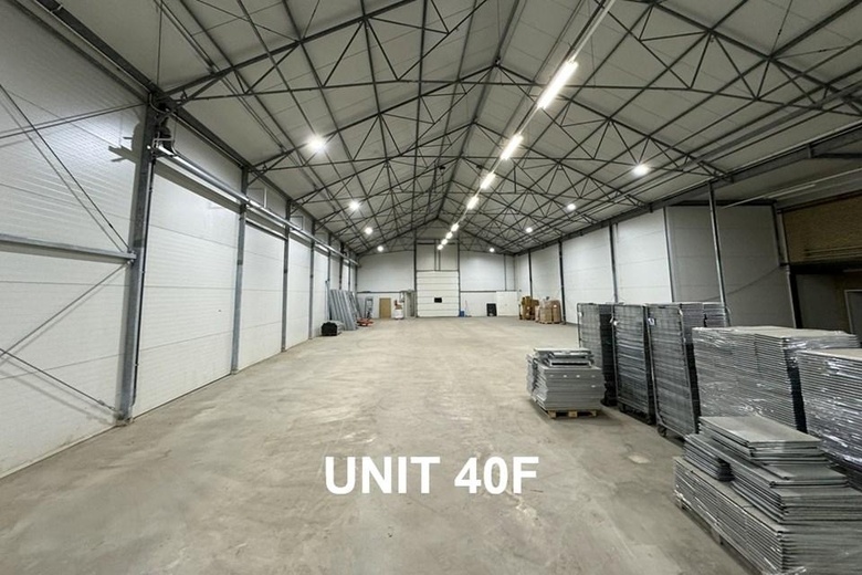 BedrijfsruimteaanPoelweg 40<br/> inDe Kwakel