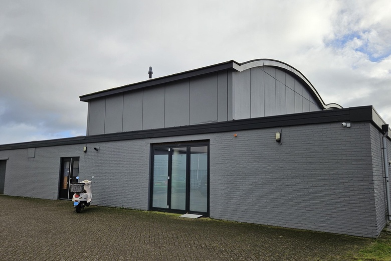 BedrijfsruimteaanJules Verneweg 15<br/> inEmmen