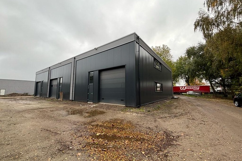 BedrijfsruimteaanRandweg 21 01<br/> inEmmeloord BedrijfsruimteaanRandweg 21 01<br/> inEmmeloord