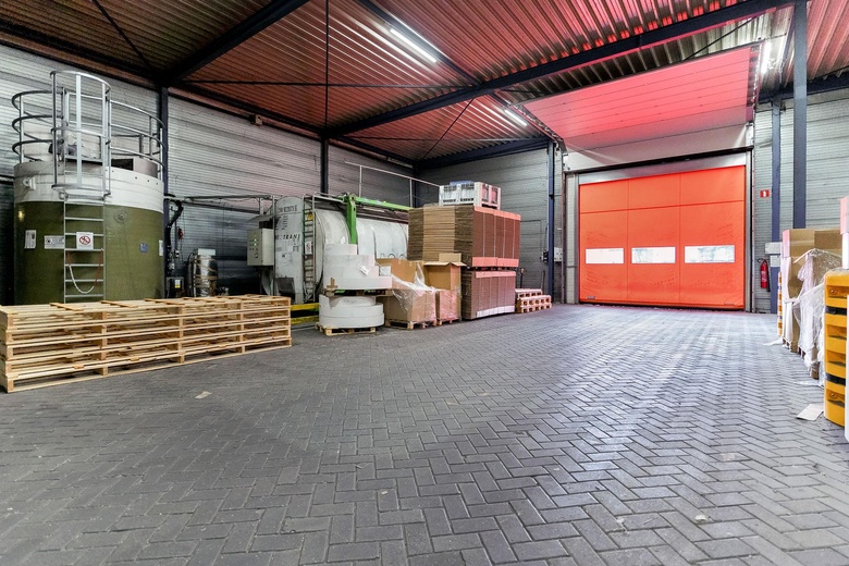 BedrijfsruimteaanGulberg 22<br/> inNuenen BedrijfsruimteaanGulberg 22<br/> inNuenen