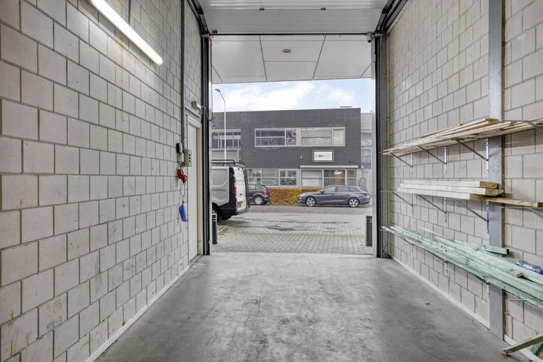 BedrijfsruimteaanVan Elderenlaan 3<br/> inWaalre