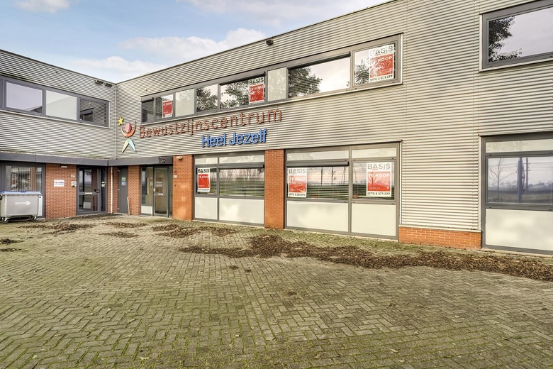 KantoorruimteaanLuzernestraat 37<br/> inNieuw-Vennep