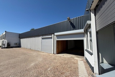 Bedrijfsruimte te huur Eindhoven - Gabriël Metsulaan 54 C