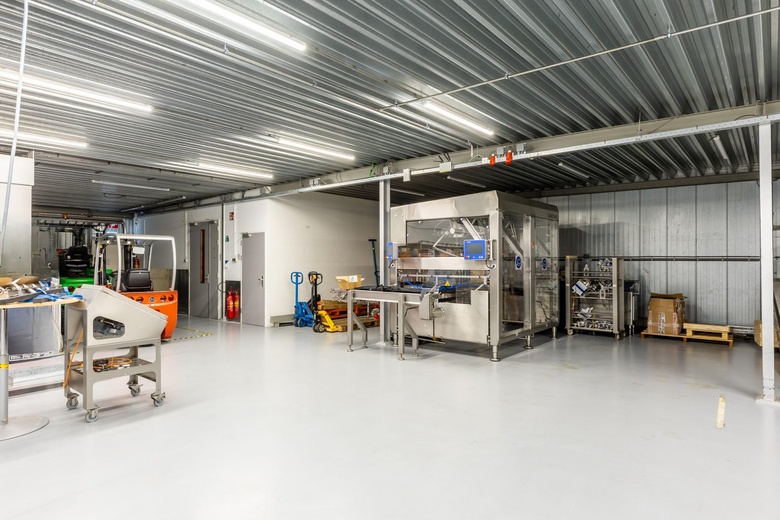 Bedrijfsruimte Nieuwerkerk aan den IJssel - Hoogeveenenweg 210 - Foto 4