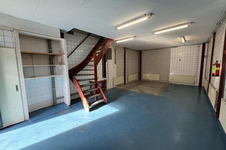 BedrijfsruimteaanPenningweg 16<br/> inZaandam BedrijfsruimteaanPenningweg 16<br/> inZaandam