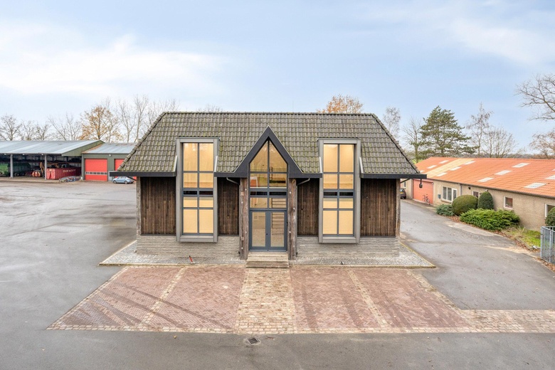 KantoorruimteaanLariestraat 25<br/> inHeeswijk