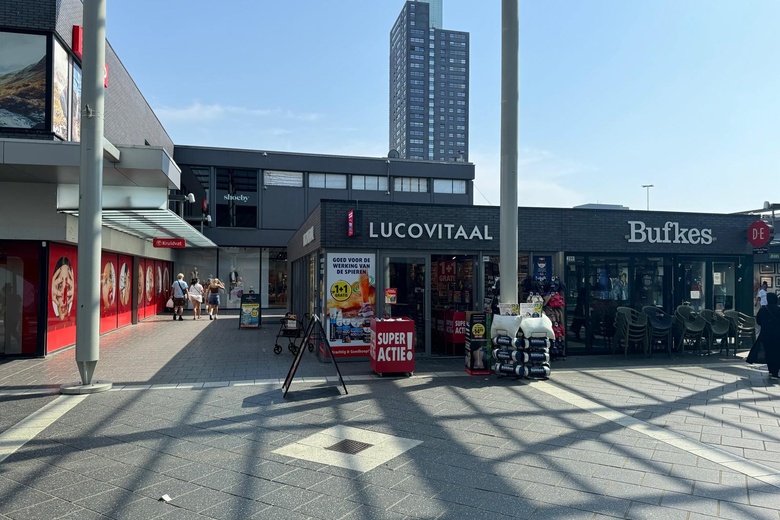 WinkelruimteaanWinkelcentrum Woensel 287<br/> inEindhoven WinkelruimteaanWinkelcentrum Woensel 287<br/> inEindhoven