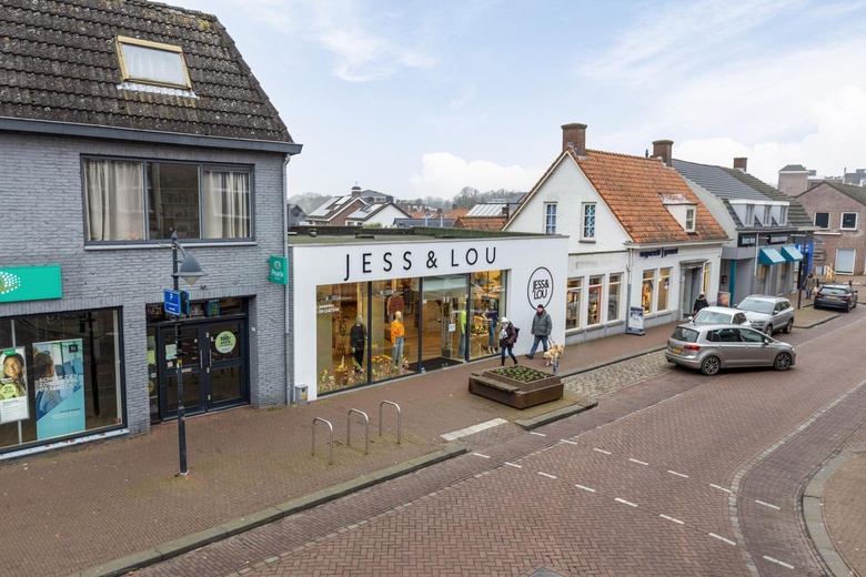 WinkelruimteaanRaadhuisstraat 108<br/> inHoogerheide WinkelruimteaanRaadhuisstraat 108<br/> inHoogerheide
