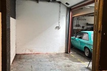 Bekijk foto 5 van Metaalbewerkerweg 19