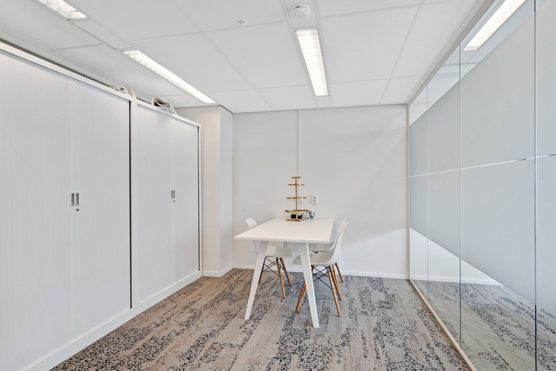 KantoorruimteaanJansbuitensingel 30<br/> inArnhem KantoorruimteaanJansbuitensingel 30<br/> inArnhem