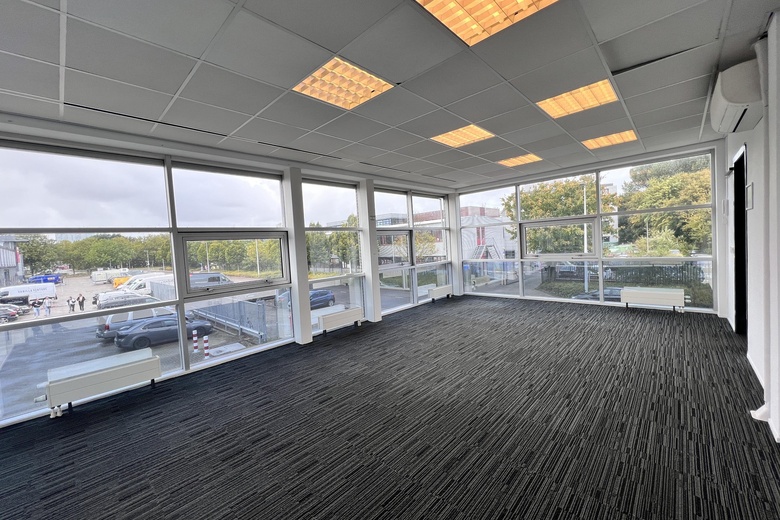 BedrijfsruimteaanContactweg 26<br/> inAmsterdam