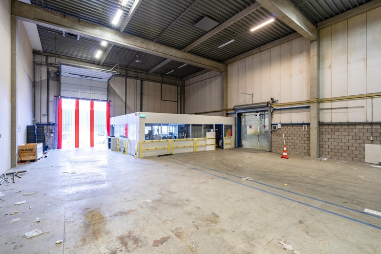 Bedrijfsruimteaan's-Gravelandseweg 371<br/> inSchiedam