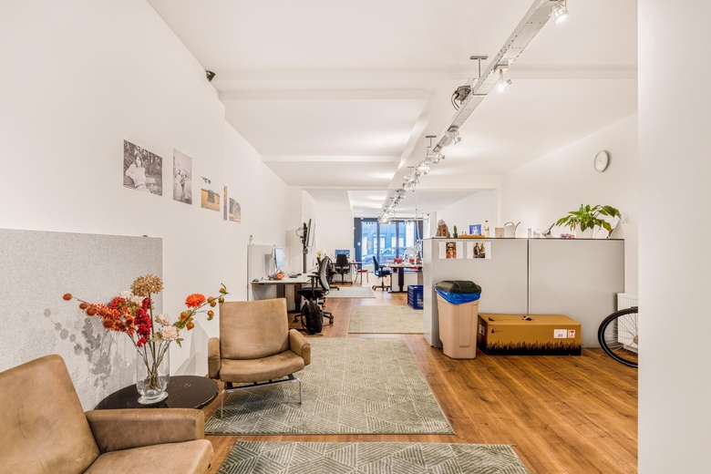 WinkelruimteaanZeestraat 44<br/> inBeverwijk WinkelruimteaanZeestraat 44<br/> inBeverwijk