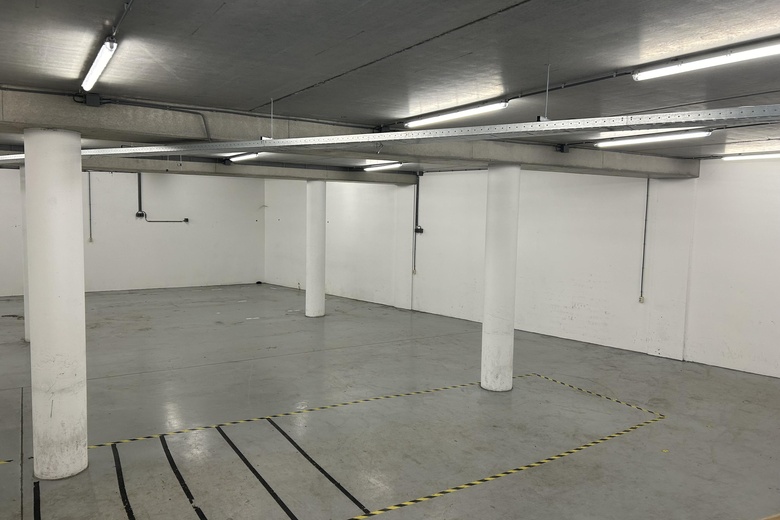 BedrijfsruimteaanWesterdijk 18<br/> inUtrecht