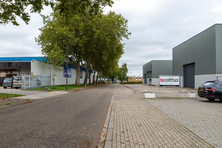 BedrijfsruimteaanHandelsstraat 3 A<br/> inSittard BedrijfsruimteaanHandelsstraat 3 A<br/> inSittard