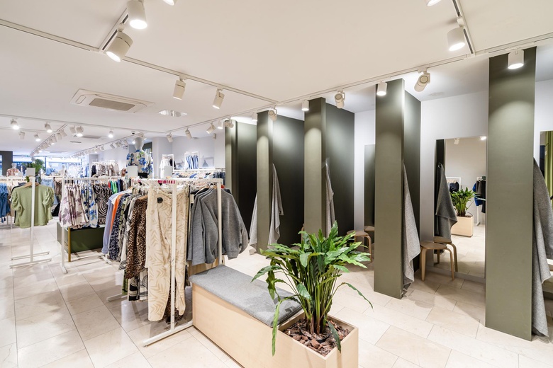 WinkelruimteaanDemer 17<br/> inEindhoven WinkelruimteaanDemer 17<br/> inEindhoven