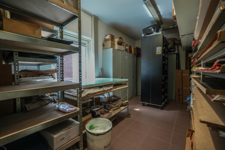 BedrijfsruimteaanDommelstraat 30<br/> inOss BedrijfsruimteaanDommelstraat 30<br/> inOss