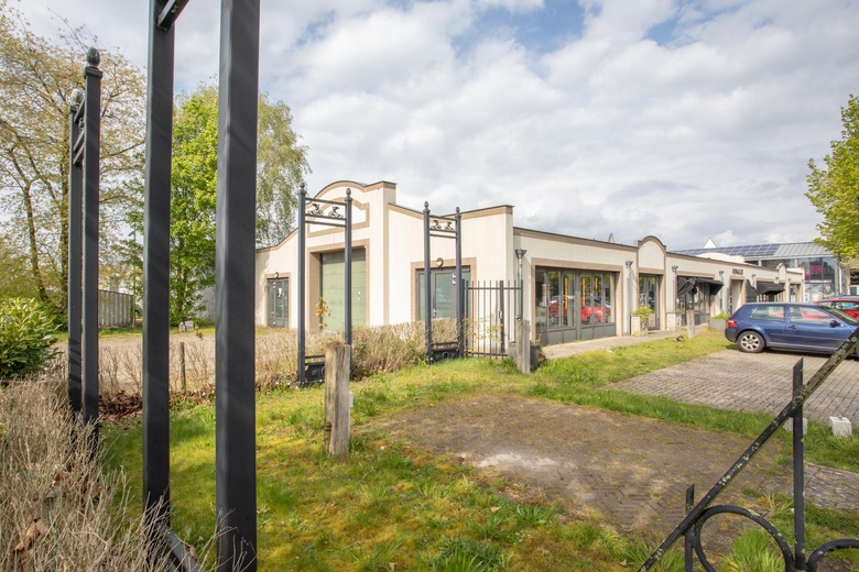 Bedrijfsruimteaanvan den Bergsweg 3 02<br/> inNijverdal Bedrijfsruimteaanvan den Bergsweg 3 02<br/> inNijverdal
