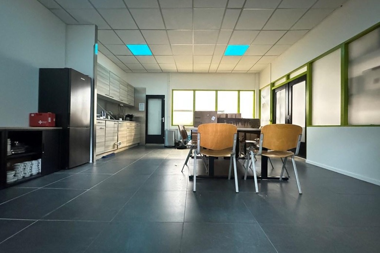 KantoorruimteaanAmbachtsweg 1 B<br/> inBladel KantoorruimteaanAmbachtsweg 1 B<br/> inBladel