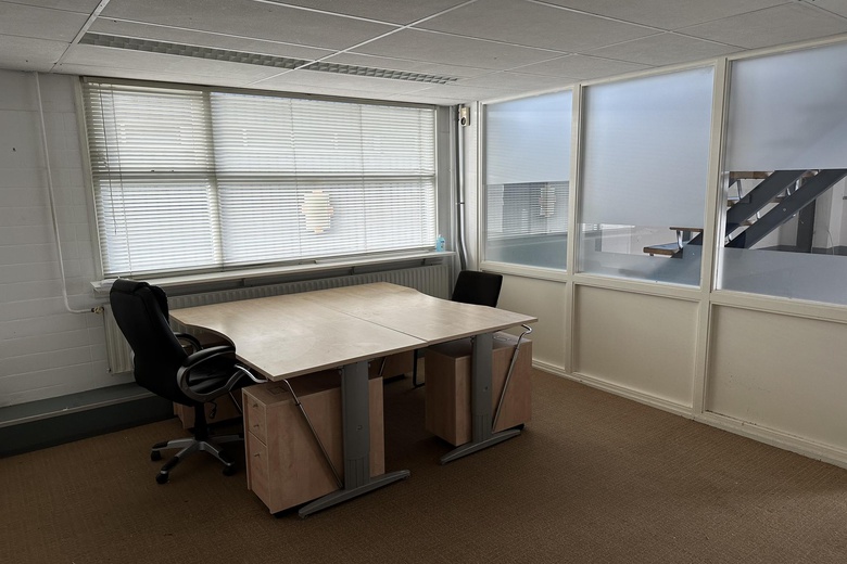 BedrijfsruimteaanNeutronstraat 7 7<br/> inGroningen BedrijfsruimteaanNeutronstraat 7 7<br/> inGroningen