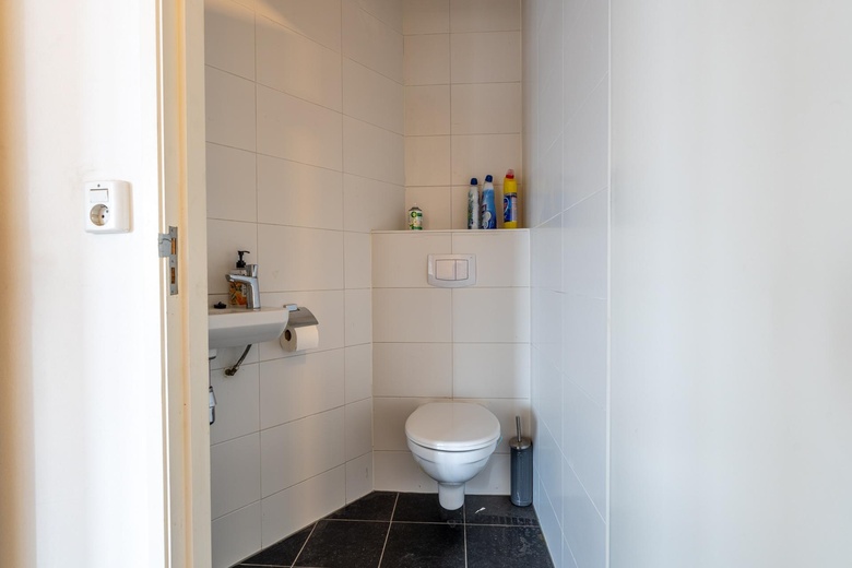 BedrijfsruimteaanIr. Lelystraat 1 a<br/> inWerkendam BedrijfsruimteaanIr. Lelystraat 1 a<br/> inWerkendam