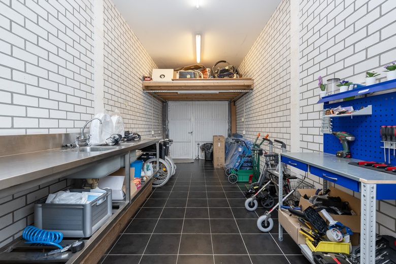 WinkelruimteaanOranjeplein 12<br/> inStellendam WinkelruimteaanOranjeplein 12<br/> inStellendam