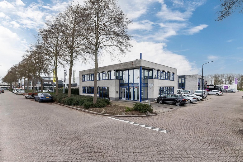 BedrijfsruimteaanOhmweg 11<br/> inAlblasserdam