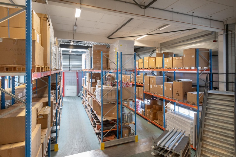 Bedrijfsruimteaan1e Tochtweg 11<br/> inNieuwerkerk aan den IJssel Bedrijfsruimteaan1e Tochtweg 11<br/> inNieuwerkerk aan den IJssel