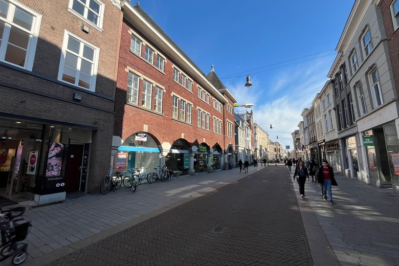 WinkelruimteaanHinthamerstraat 54<br/> inDen Bosch WinkelruimteaanHinthamerstraat 54<br/> inDen Bosch