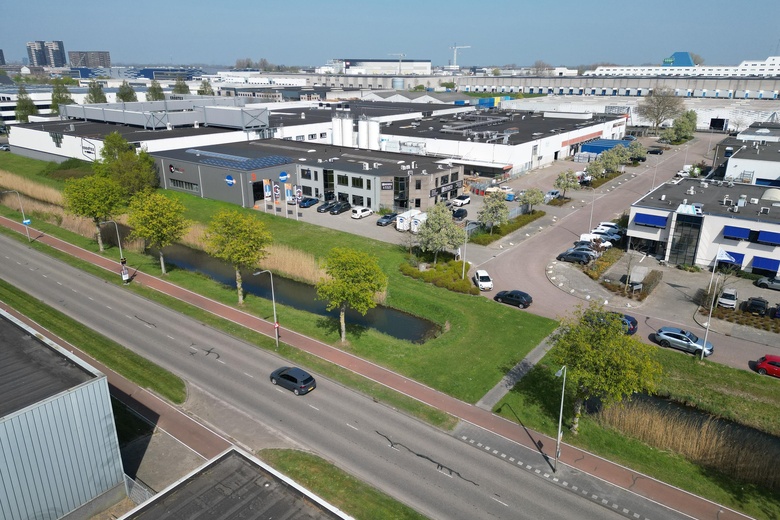 BedrijfsruimteaanRietdekkerstraat 5<br/> inRidderkerk