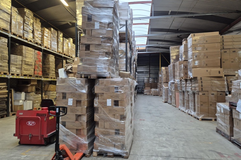 BedrijfsruimteaanElectronweg 19 - 23<br/> inHoorn